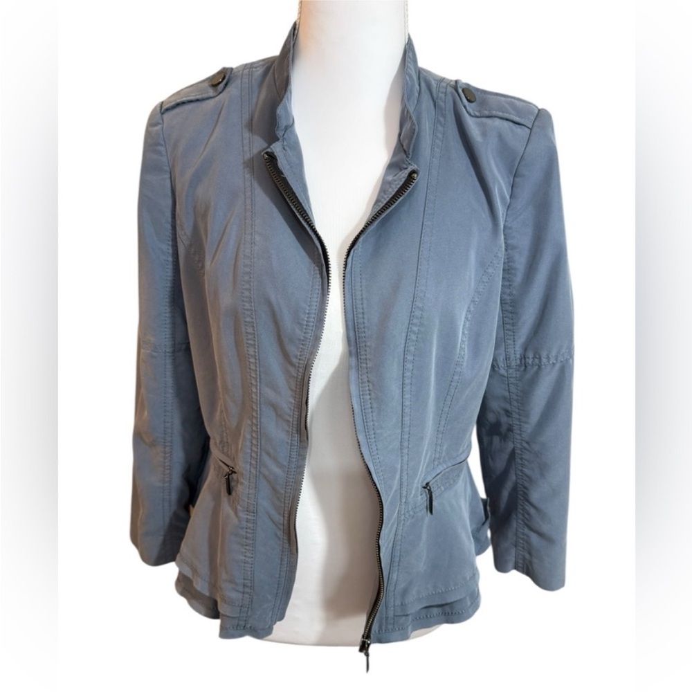 White House Black Market Peplum Jacket Size 6 – Blue Moto Style Zip Front - Picture 2 of 6
